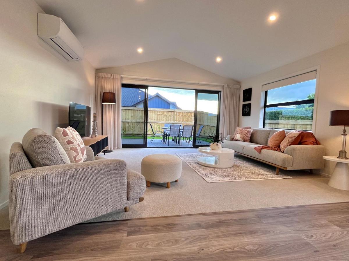 Luxury Villa, Central, Golf And Cafes - By Kosh Bnb Hamilton Kültér fotó